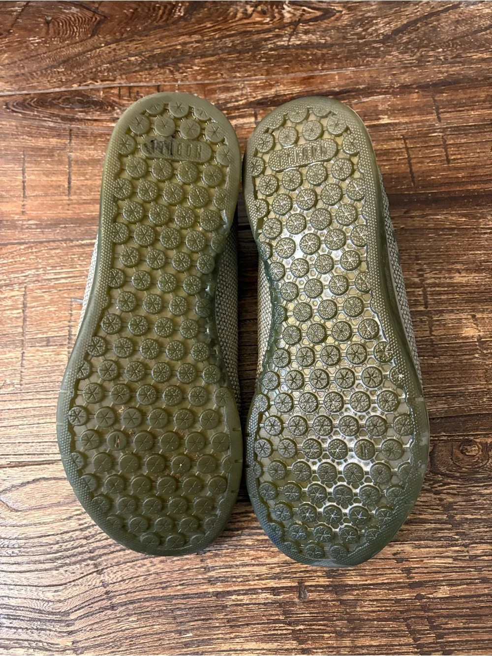 NOBULL Outwork Trainers Mens 9.5 Womens 11 Green SuperFabric Knit Gym